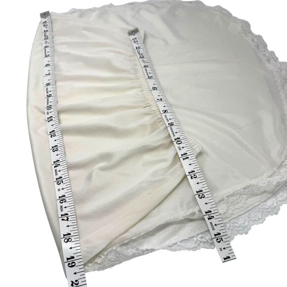 Vintage Slip Skirt Womens M Cream Lace Deep Slits Silky Nylon Lingeriecore Fairy - Picture 5 of 10
